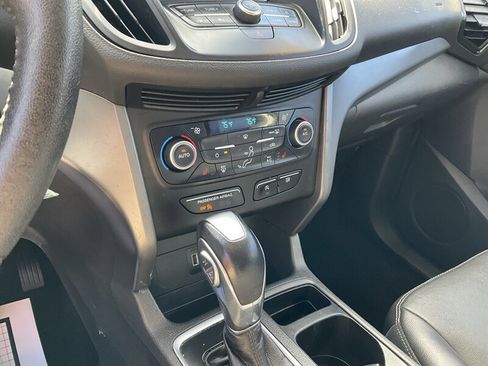 Used 2018 Ford Escape SEL AWD/4WD image 22