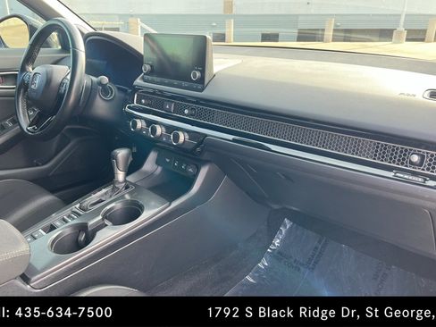 Used 2025 Honda Civic Sport image 23