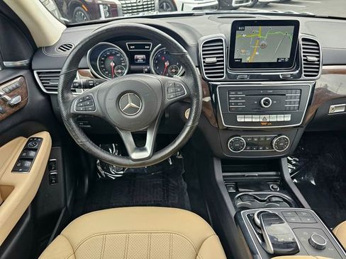 Certified 2019 Mercedes-Benz GLS 450 4MATIC image 34