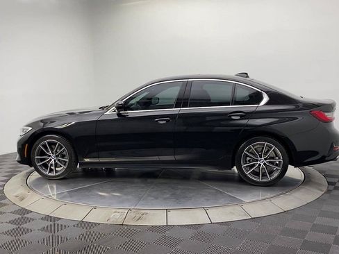Used 2019 BMW 330i xDrive Sedan w/ Premium Package AWD/4WD image 5