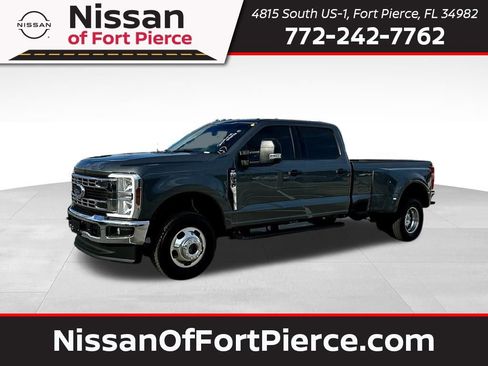 Used 2026 Ford F350 XLT image 1