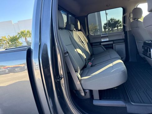 Used 2017 Ford F250 XLT w/ XLT Premium Package image 27