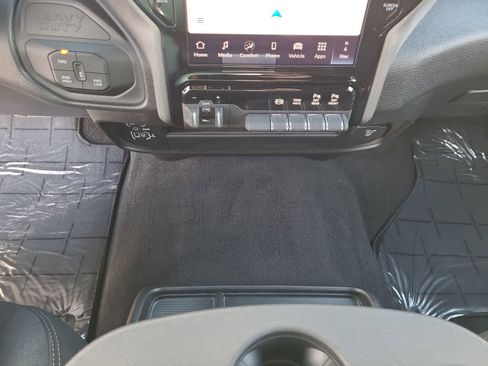 New 2026 RAM 2500 Tradesman image 25