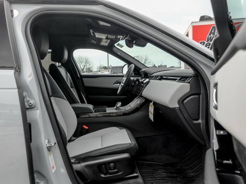 Used 2026 Land Rover Range Rover Velar Dynamic SE image 21