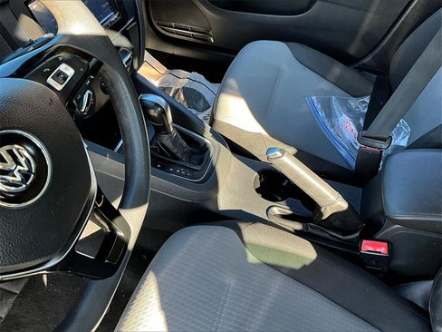 Used 2017 Volkswagen Jetta S image 13