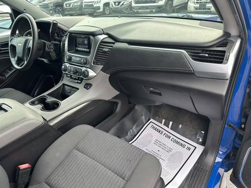 Used 2017 Chevrolet Tahoe 4WD w/ Remote Keyless Entry Package image 13