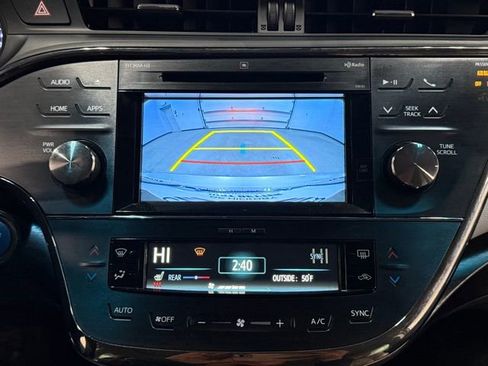 Used 2018 Toyota Avalon Limited image 29