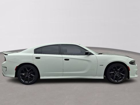 Used 2019 Dodge Charger R/T w/ Blacktop Package image 7