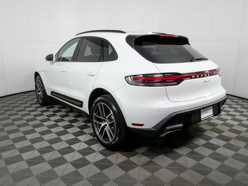New 2026 Porsche Macan AWD/4WD image 3
