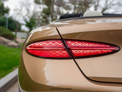 Used 2026 Bentley Continental GTC image 64
