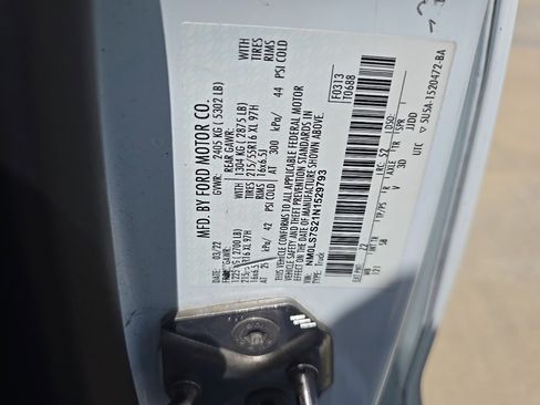 Used 2022 Ford Transit Connect XL image 32