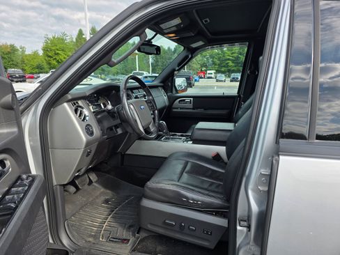 Used 2013 Ford Expedition Limited AWD/4WD image 21