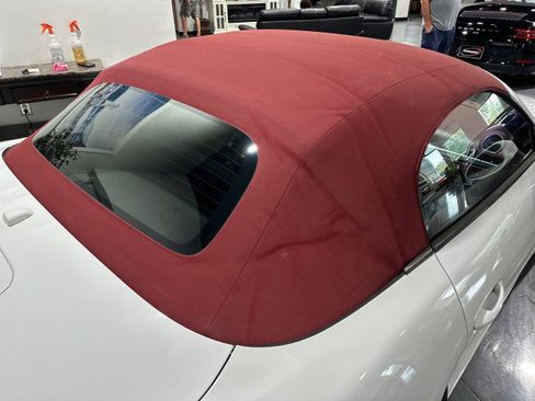Used 2017 Porsche 718 Boxster RWD image 28