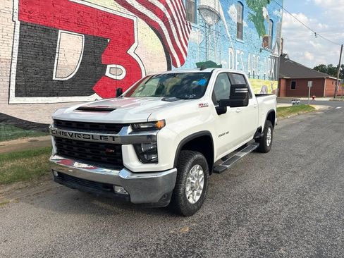 Used 2023 Chevrolet Silverado 2500 LT w/ Convenience Package AWD/4WD image 1