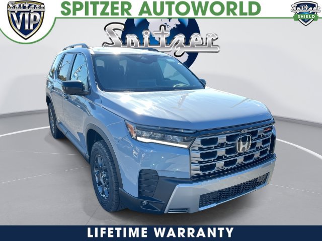 New 2026 Honda Pilot TrailSport image 1