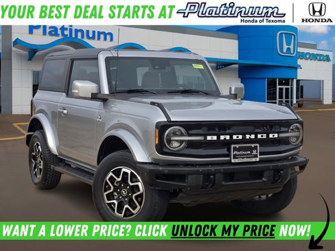 Used 2022 Ford Bronco Outer Banks image 1
