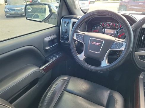Used 2018 GMC Sierra 1500 SLT image 15