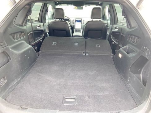 Used 2022 Ford Edge ST-Line w/ Class II Trailer Tow Package AWD/4WD image 23