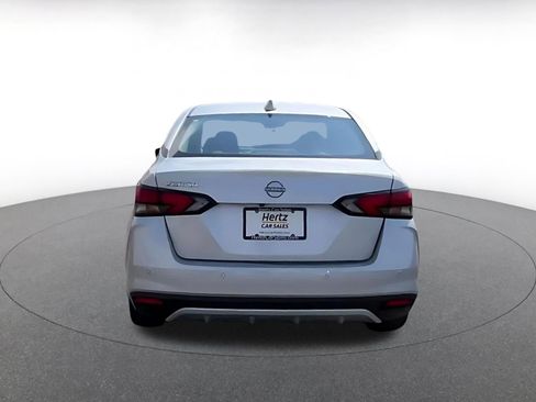 Used 2025 Nissan Versa SV FWD image 12