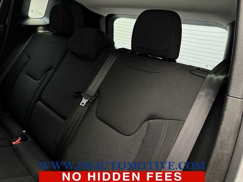 Used 2020 Jeep Renegade Altitude AWD/4WD image 15