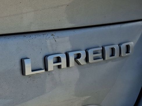 Used 2024 Jeep Grand Cherokee L Laredo w/ Luxury Tech Group I AWD/4WD image 13