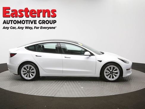 Used 2022 Tesla Model 3 Long Range AWD/4WD image 40