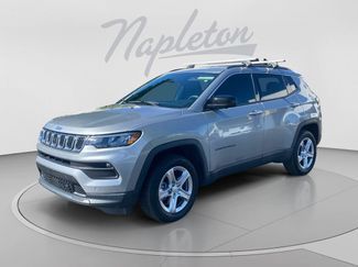 Used 2024 Jeep Compass Latitude w/ Convenience Group AWD/4WD video 1