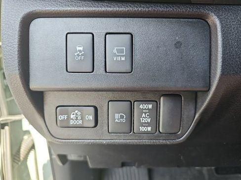 Used 2023 Toyota Tacoma TRD Sport w/ Advanced Technology Package AWD/4WD image 31