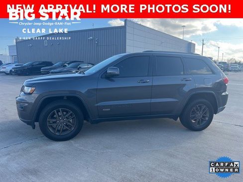 Used 2016 Jeep Grand Cherokee Laredo 75th Anniversary image 1