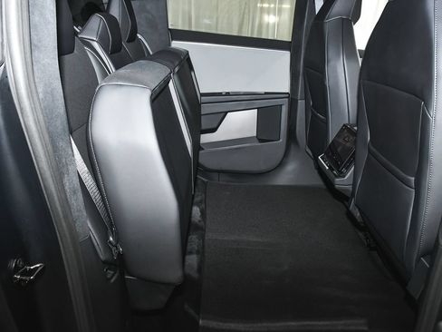 Used 2025 Tesla Cybertruck AWD Crew Cab image 54