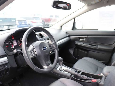 Used 2014 Subaru Crosstrek 2.0i Limited w/ Popular Package #2 image 10