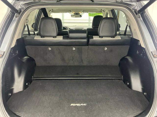 Used 2016 Toyota RAV4 Limited AWD/4WD image 25