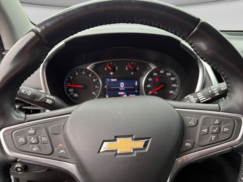 Used 2022 Chevrolet Equinox LT FWD image 11