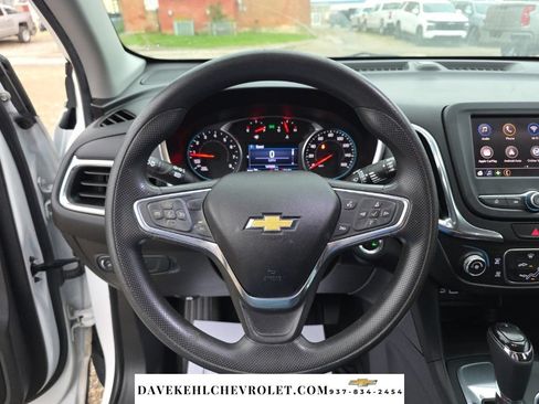 Used 2020 Chevrolet Equinox LT FWD image 11