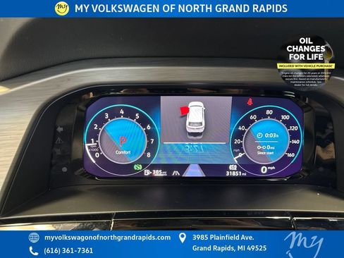 Used 2024 Volkswagen Atlas Cross Sport SE AWD/4WD image 19
