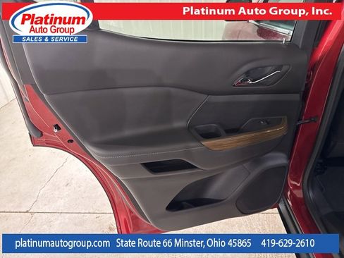 Used 2023 GMC Acadia SLE w/ Driver Convenience Package image 45