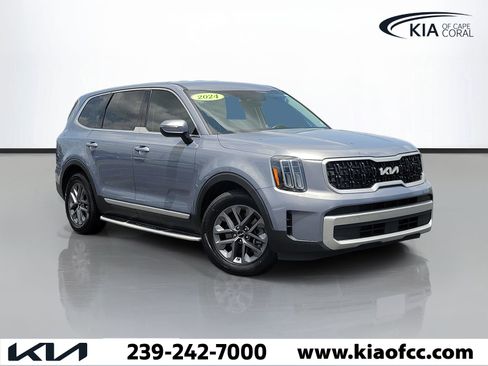 Certified 2024 Kia Telluride LX FWD image 1