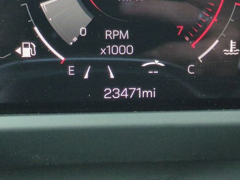 Used 2025 GMC Acadia AT4 w/ Luxury Package AWD/4WD image 40