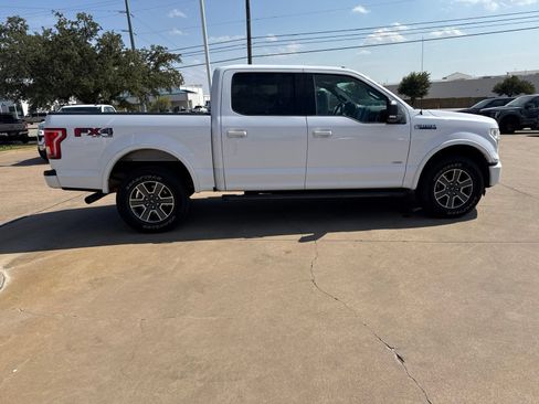 Used 2016 Ford F150 XLT w/ Equipment Group 302A Luxury AWD/4WD image 8