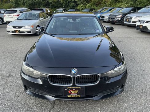 Used 2014 BMW 320i xDrive Sedan AWD/4WD image 2