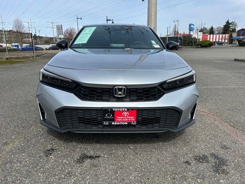 Used 2025 Honda Civic Sport image 2