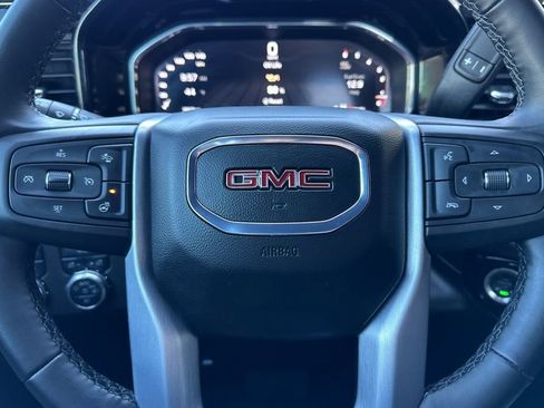 Used 2025 GMC Sierra 1500 Elevation image 23