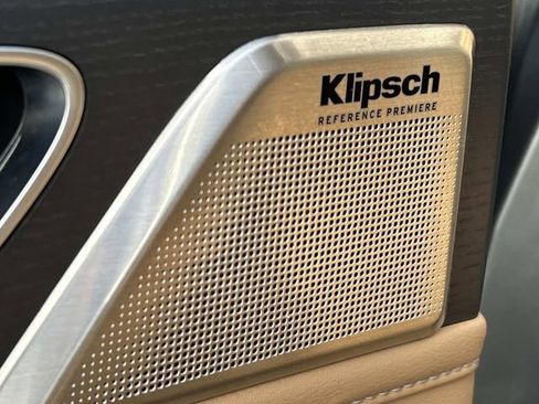 Certified 2025 INFINITI QX80 Sensory image 24