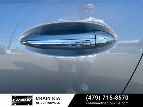 Used 2024 Buick Encore GX Preferred w/ Comfort Package AWD/4WD image 12