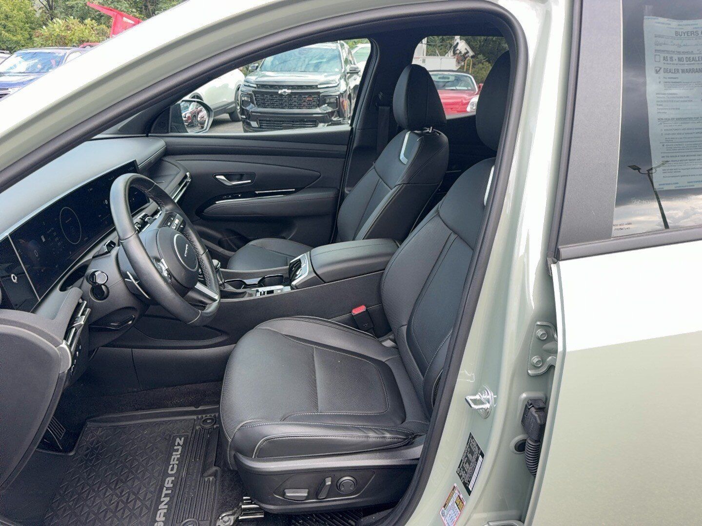 Used 2025 Hyundai Santa Cruz Limited AWD/4WD image 15