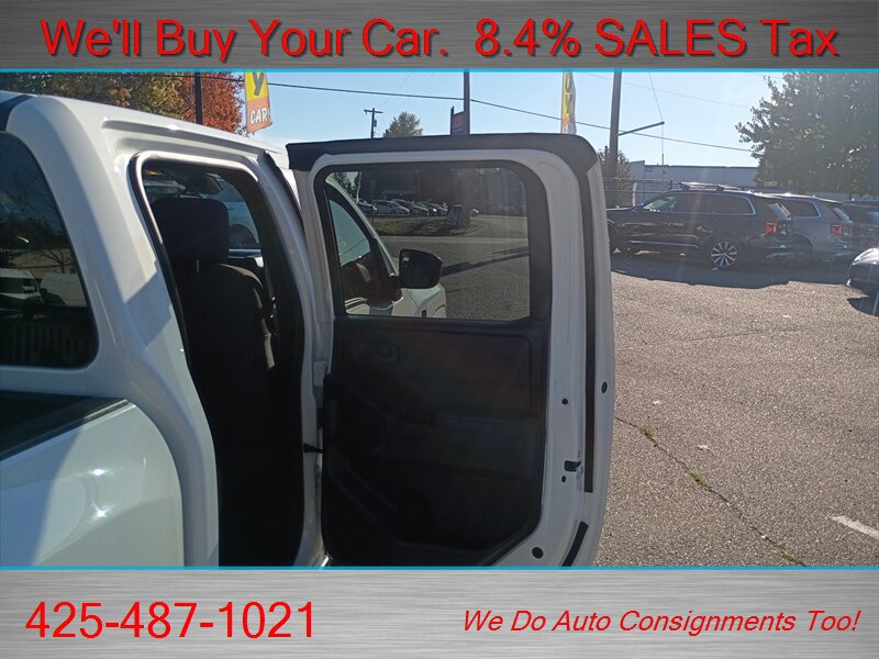 Used 2026 Nissan Frontier SV RWD image 14