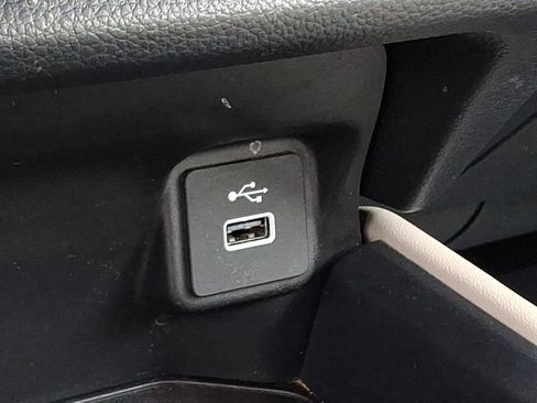 Used 2023 Honda HR-V LX image 23