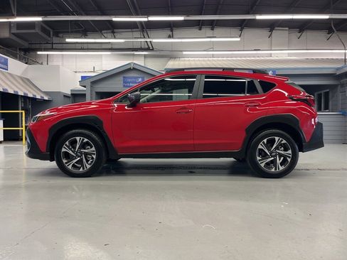 Used 2024 Subaru Crosstrek 2.0i Premium image 4