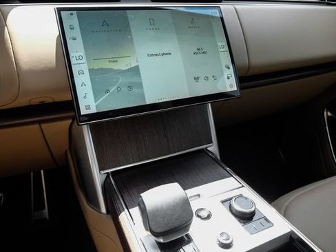New 2027 Land Rover Range Rover SE AWD/4WD image 32