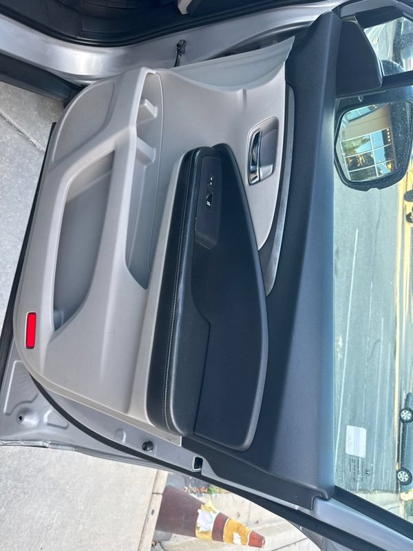 Used 2019 Honda Pilot LX image 16